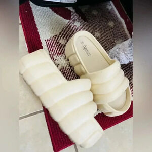 American Exchange Platform Pillow Women's Slip On Sandal Size 10 SKU#24586